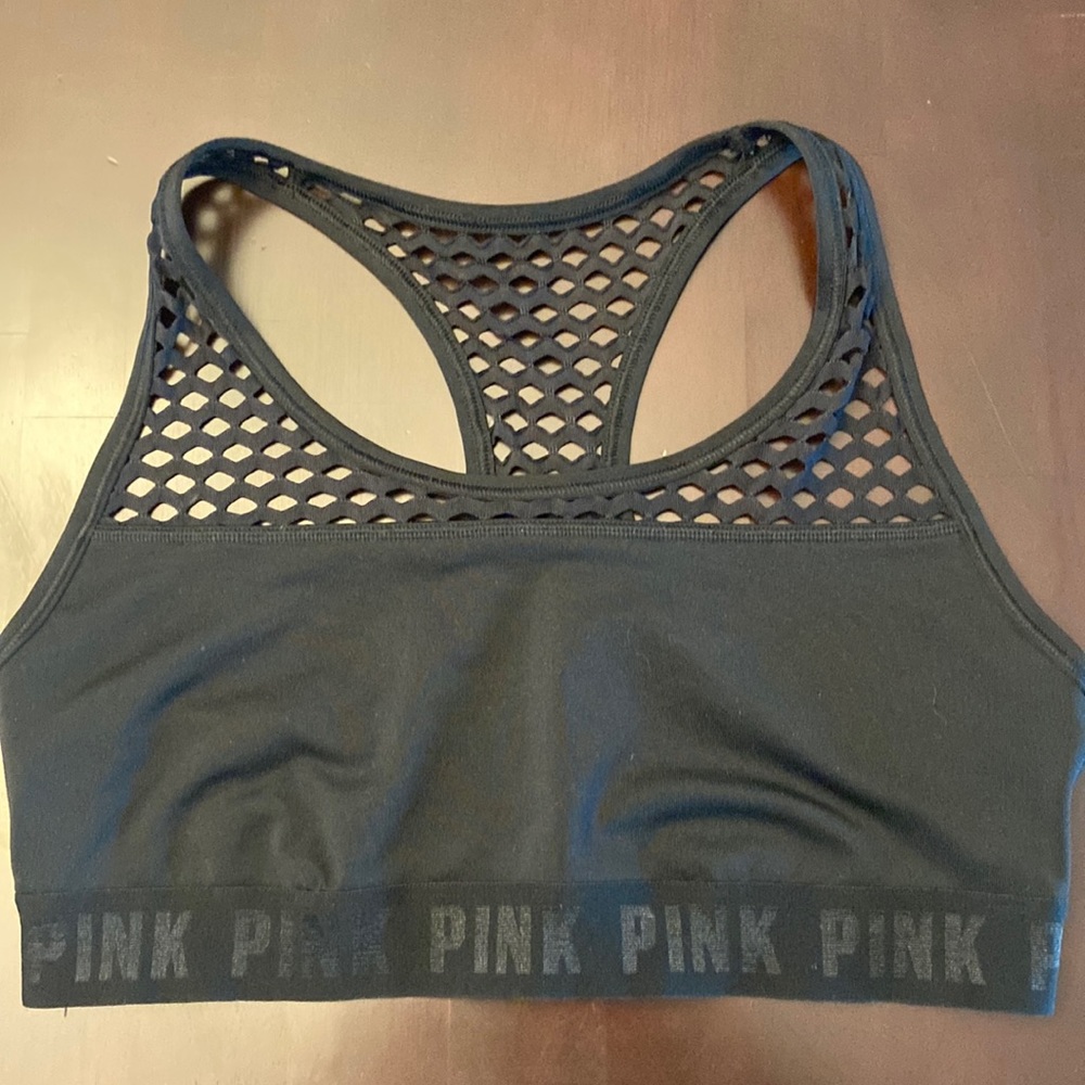 PINK Victoria’s Secret Ultimate Unlined Sports Bra
